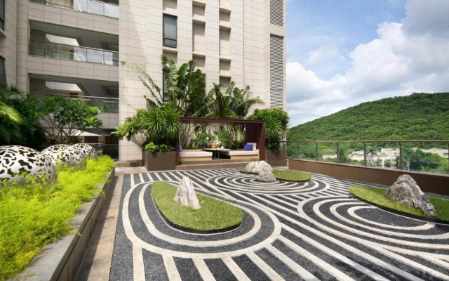 Holiday Inn and Suites Sanya Yalong Bay