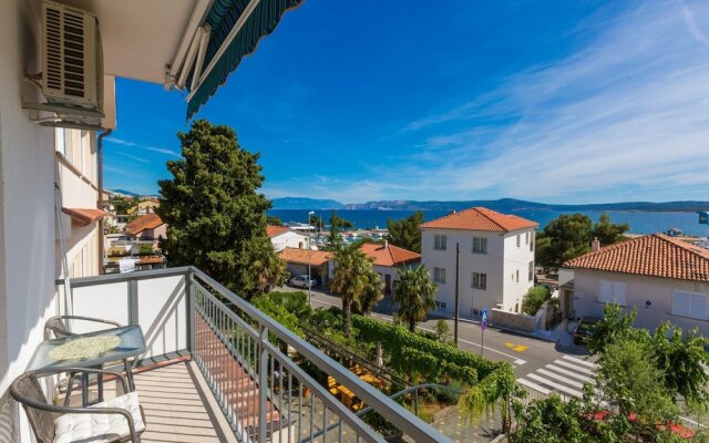 Apartment MLADEN