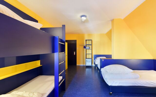 Bed'nBudget Expo-Hostel Rooms