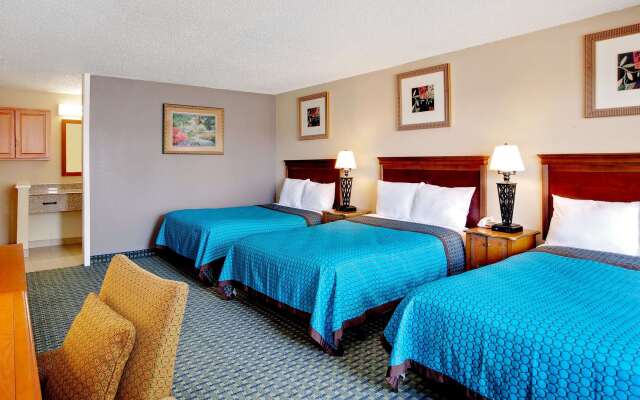 Days Inn by Wyndham Lafayette Near Lafayette Airport