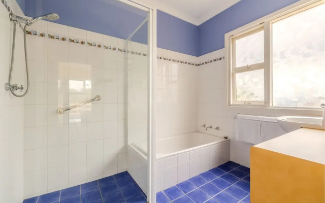 Holly's Beach House - the BnB Collection