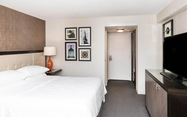 Sheraton Indianapolis City Centre Hotel