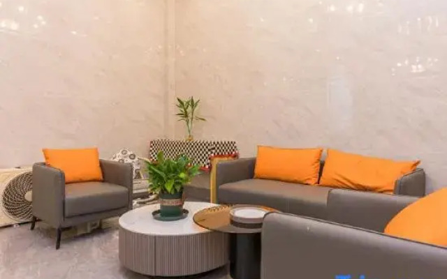 Xiaocui Home (Longwangtou Beach)