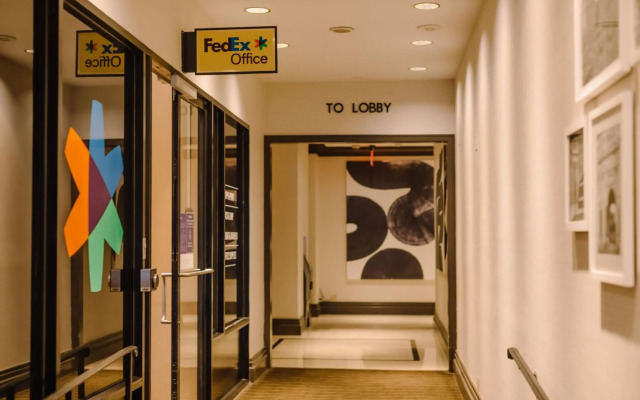 New York Marriott Downtown