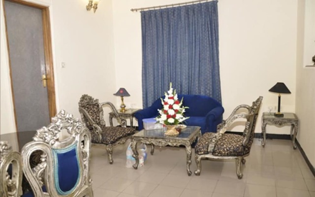 Hotel Ivory Palace