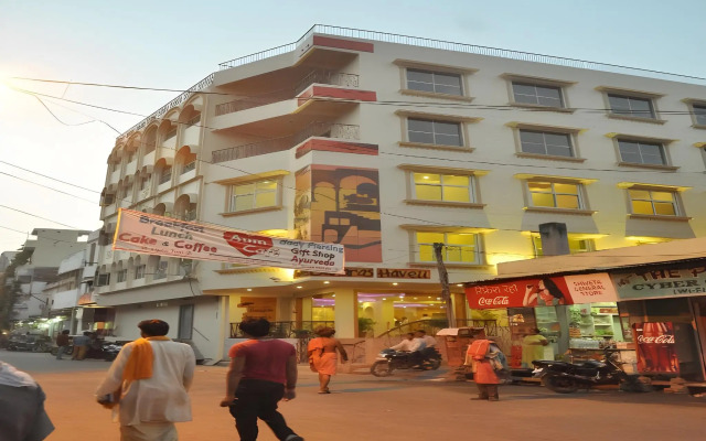 OYO Premium Assi Ghat