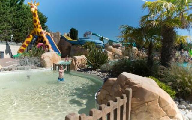 Camping Le Bois Joly