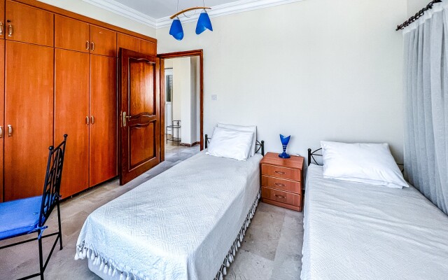 Fantastic Villa with Private Beach in Girne
