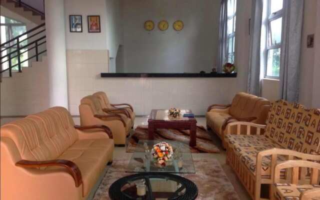 Garden Courts Hotel Masaka
