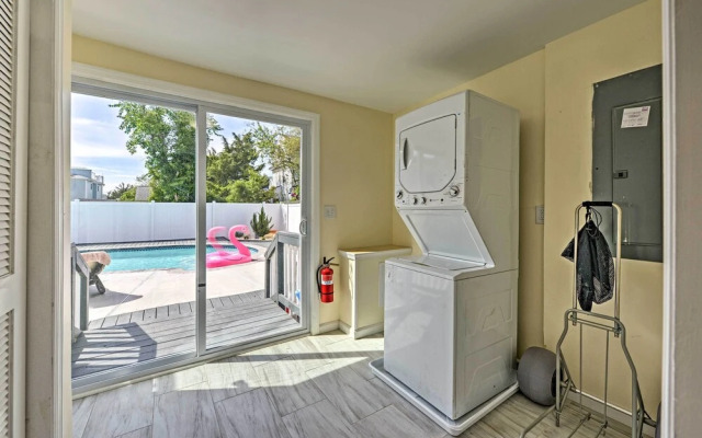 Seaside Wildwood Haven: Walk to Boardwalk/beach!