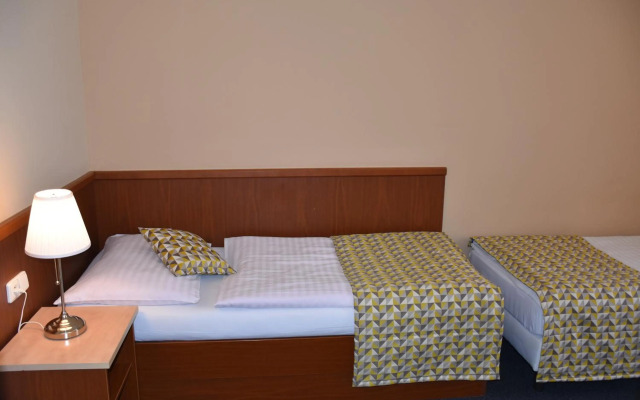 Aparthotel Austria Suites