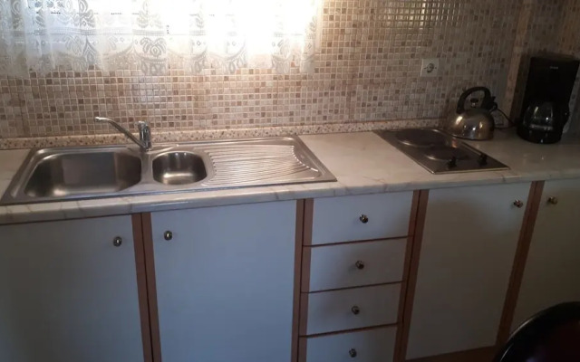 Dimitra's Maisonette