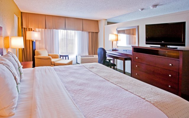 Holiday Inn St Petersburg N - Clearwater, an IHG Hotel
