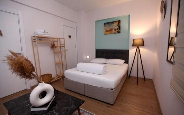 Aden Room