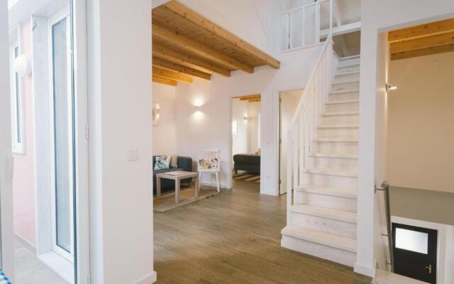 Best Houses 61 - Lusiadas II