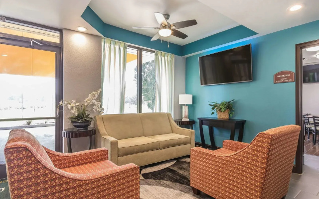 The Riverstone Hotel Charleston-Sikeston