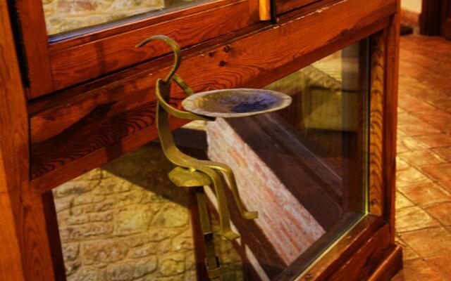 Real Posada De La Mesta