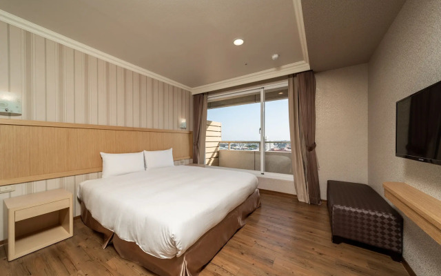 Fish Hotel - Pingtung