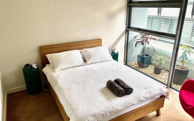 Lovely 1 bedroom apartment in Crows Nest