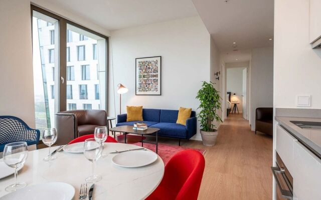 PREMIER SUITES Edinburgh Fountain Court