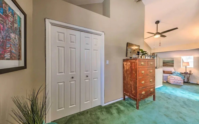 Eclectic Home w/ Deck: 4 Miles to Ski Cloudcroft!