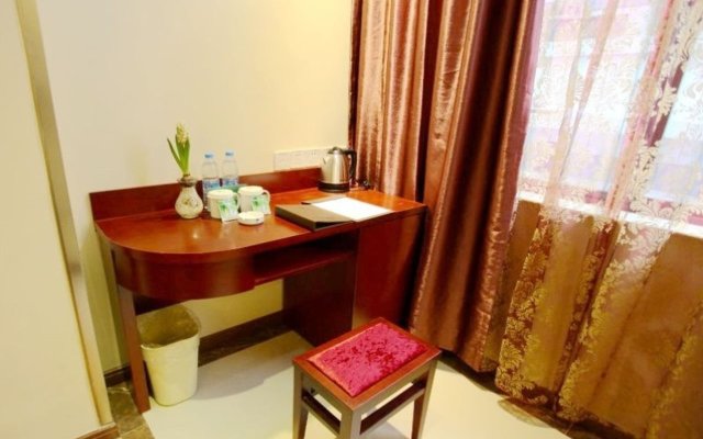 Green Tree Inn Smart Selection Hotel (Shanghai Hongqiao Road Metro Station)