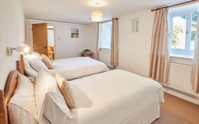 Host Stay The Granary