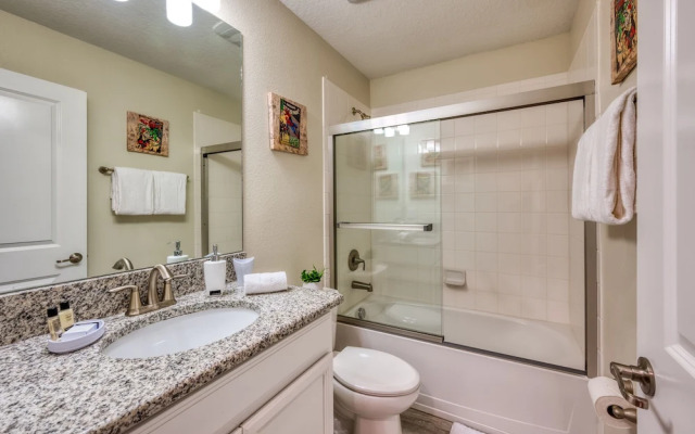 Stunning Home With Private Pool Near Disney