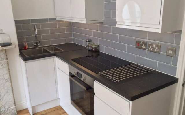 Beautiful City Centre 1 Bedroom Apartment