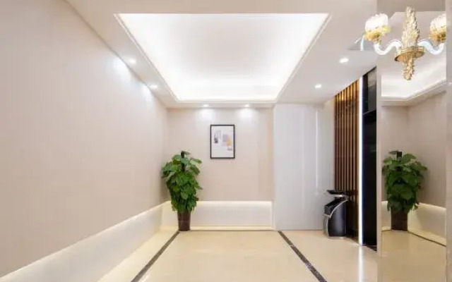 Haiyue Holiday Hotel (Suzhou Jinhai Avenue)
