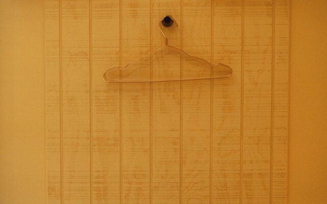 Peninsula Bed & Cocktails