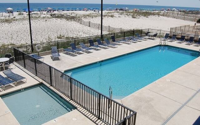 Island Winds West 170