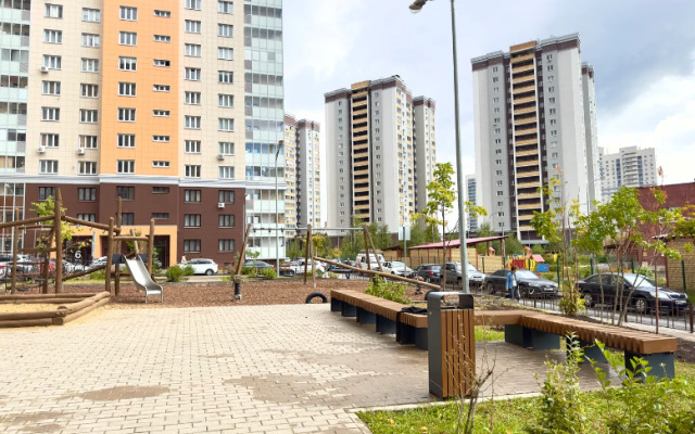 Apartments on Albert Kamaleev Avenue 32
