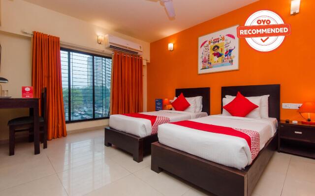 OYO 23259 Hotel Galaxy Inn