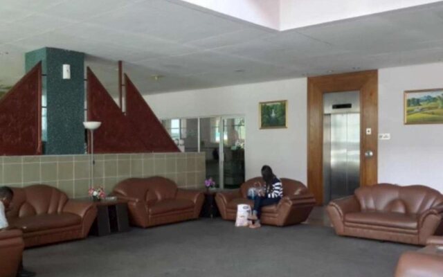Paradise Hotel