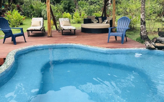 Dolphin Bay Hideaway