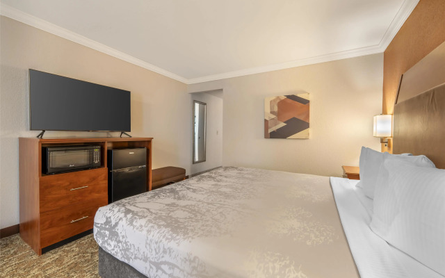 Best Western Angus Inn