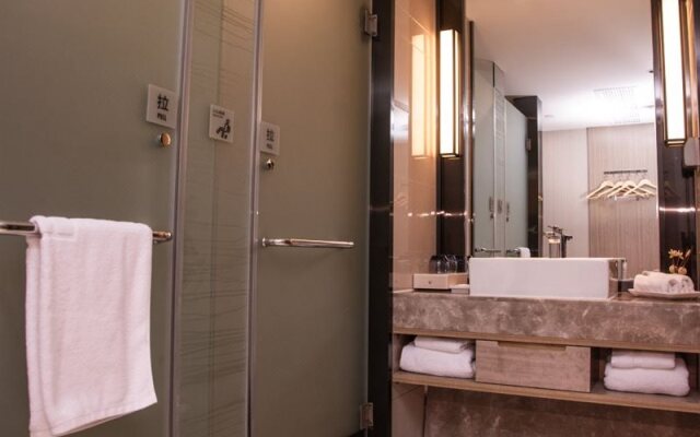 Echarm Hotel (Taihe People's Square)