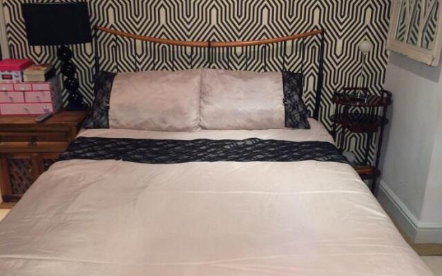 In Suite Earls Court