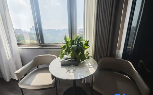 Weishan Borrman Hotel (Kuiwen Dong Road)
