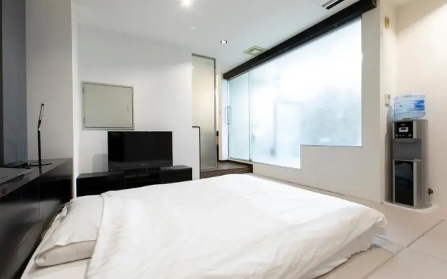 The Manga Hotel Togo