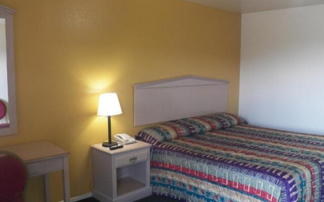 Sleepy Traveler Motel