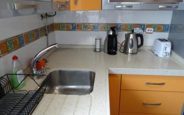 Cosy Caleta Apartment