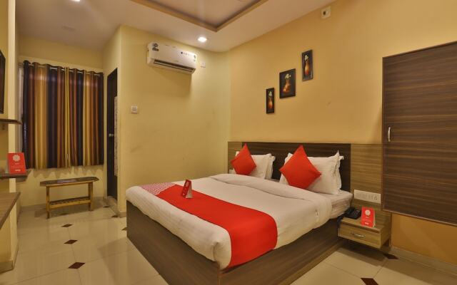 OYO 11867 Hotel Nilkanth Inn