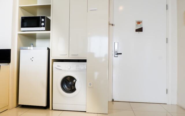 Exclusive 2BR The Via & The Vue Apartment Ciputra World By Travelio