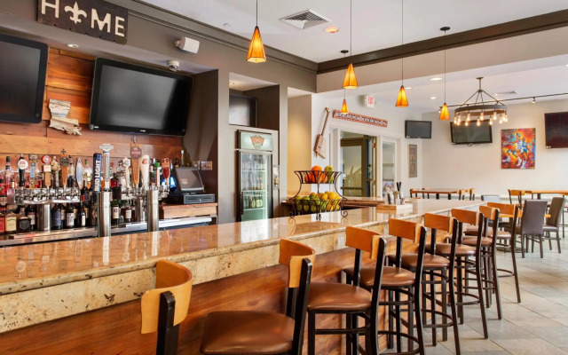 DoubleTree by Hilton New Orleans