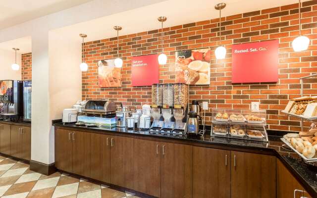 Comfort Suites Charleston West Ashley