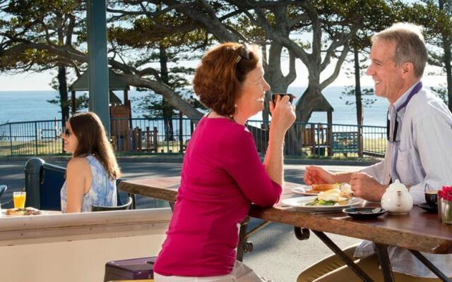 Moffat Beach Motel Caloundra