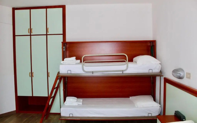Hotel Cristina