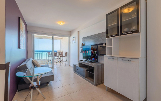 Beach Village #1503 - Apê na Praia por Carpediem